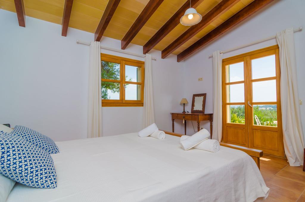 Son Mora Villa Porreres Buitenkant foto