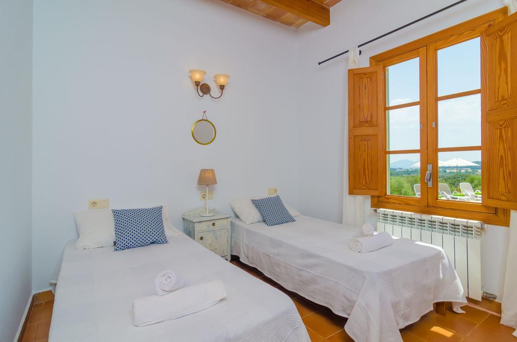 Son Mora Villa Porreres Buitenkant foto