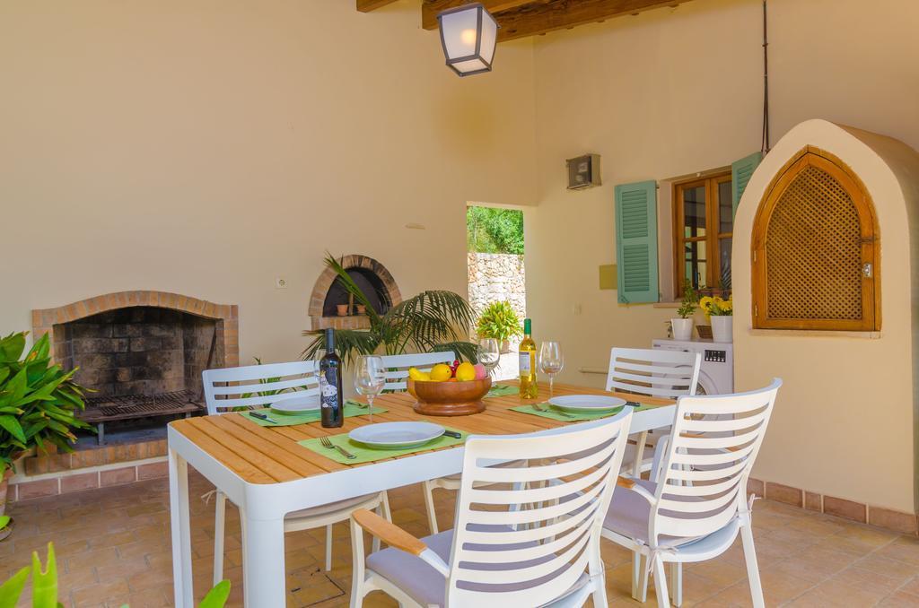 Son Mora Villa Porreres Buitenkant foto